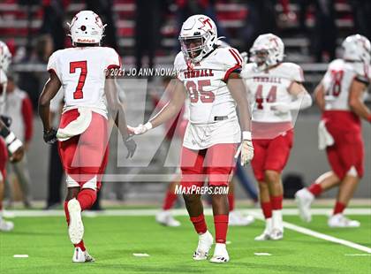 Thumbnail 1 in Cypress Park vs. Tomball (UIL 6A Bi-District Playoff) photogallery.