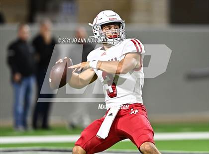 Thumbnail 1 in Cypress Park vs. Tomball (UIL 6A Bi-District Playoff) photogallery.