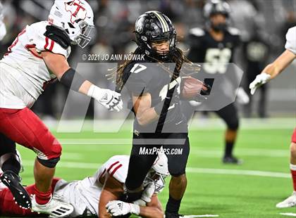 Thumbnail 1 in Cypress Park vs. Tomball (UIL 6A Bi-District Playoff) photogallery.