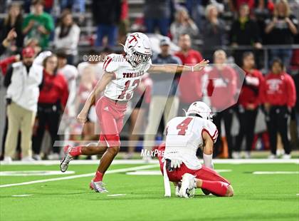 Thumbnail 2 in Cypress Park vs. Tomball (UIL 6A Bi-District Playoff) photogallery.