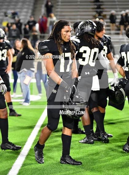 Thumbnail 1 in Cypress Park vs. Tomball (UIL 6A Bi-District Playoff) photogallery.