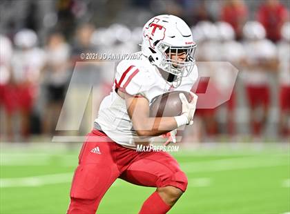 Thumbnail 3 in Cypress Park vs. Tomball (UIL 6A Bi-District Playoff) photogallery.