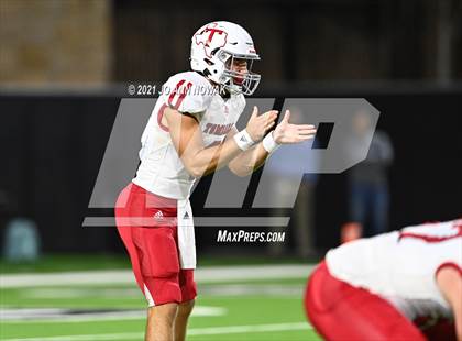 Thumbnail 3 in Cypress Park vs. Tomball (UIL 6A Bi-District Playoff) photogallery.