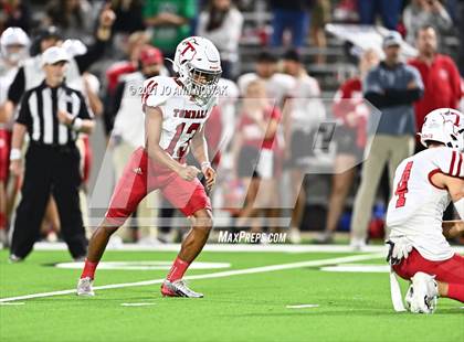 Thumbnail 3 in Cypress Park vs. Tomball (UIL 6A Bi-District Playoff) photogallery.