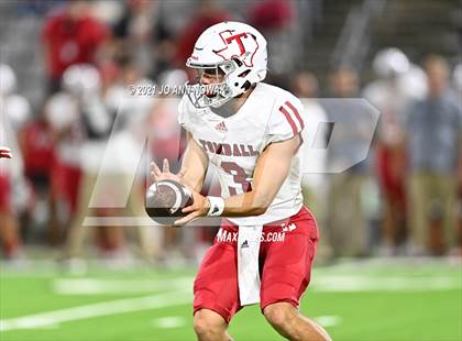 Thumbnail 2 in Cypress Park vs. Tomball (UIL 6A Bi-District Playoff) photogallery.