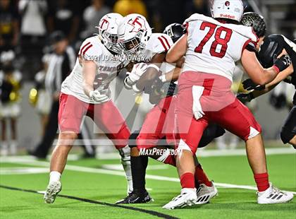 Thumbnail 1 in Cypress Park vs. Tomball (UIL 6A Bi-District Playoff) photogallery.