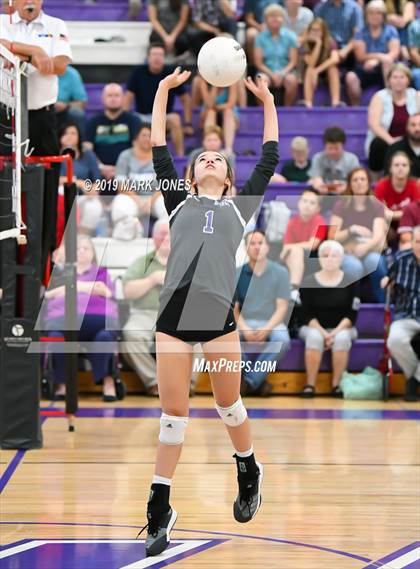 Thumbnail 3 in Northwest Christian vs. Odyssey Institute photogallery.