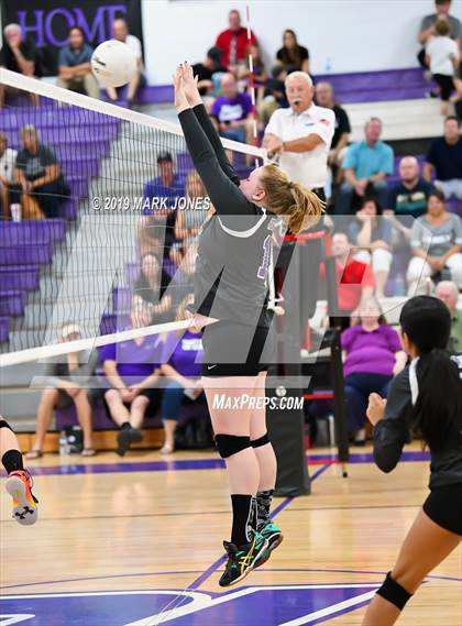 Thumbnail 3 in Northwest Christian vs. Odyssey Institute photogallery.