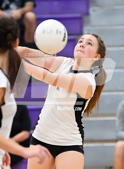 Thumbnail 2 in Northwest Christian vs. Odyssey Institute photogallery.