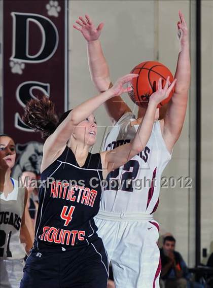Thumbnail 1 in Antietam vs. Lancaster Country Day photogallery.