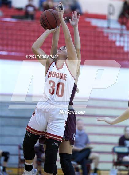 Thumbnail 1 in Dobyns-Bennett @ Daniel Boone photogallery.