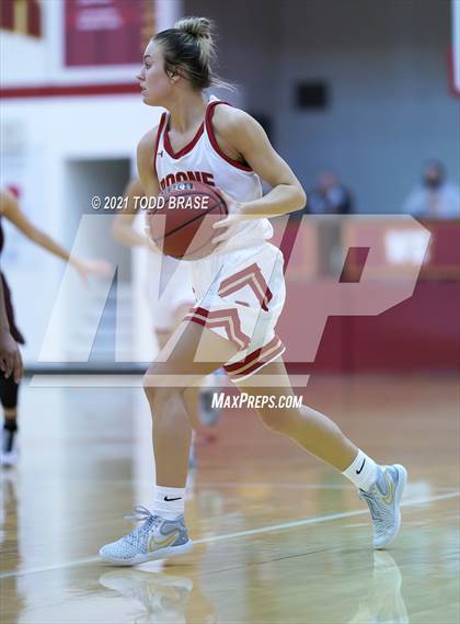 Thumbnail 1 in Dobyns-Bennett @ Daniel Boone photogallery.