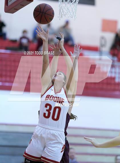 Thumbnail 3 in Dobyns-Bennett @ Daniel Boone photogallery.