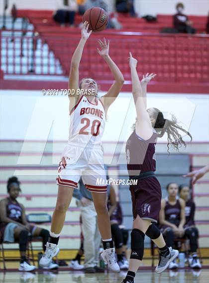 Thumbnail 1 in Dobyns-Bennett @ Daniel Boone photogallery.