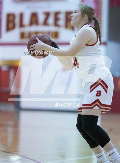 Thumbnail 1 in Dobyns-Bennett @ Daniel Boone photogallery.