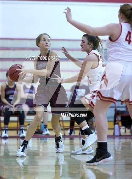 Thumbnail 2 in Dobyns-Bennett @ Daniel Boone photogallery.