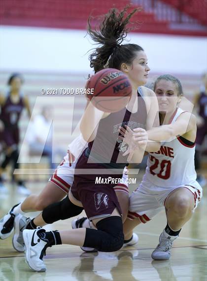 Thumbnail 3 in Dobyns-Bennett @ Daniel Boone photogallery.