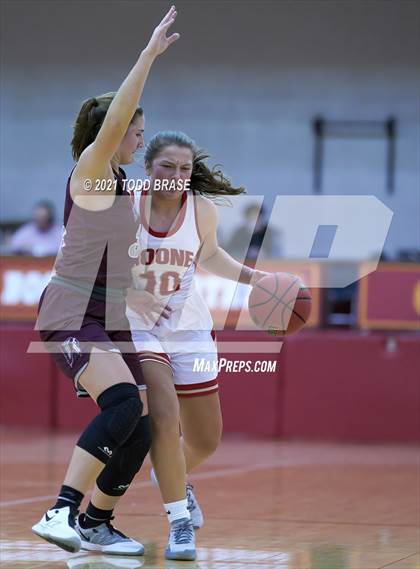 Thumbnail 3 in Dobyns-Bennett @ Daniel Boone photogallery.