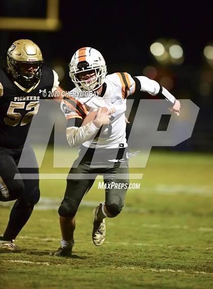 Thumbnail 2 in Sullivan Central @ David Crockett photogallery.