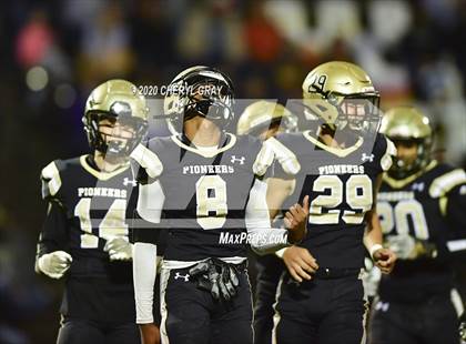 Thumbnail 2 in Sullivan Central @ David Crockett photogallery.