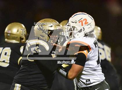 Thumbnail 1 in Sullivan Central @ David Crockett photogallery.