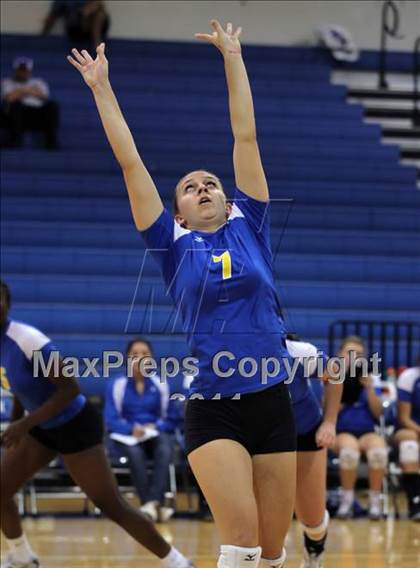 Thumbnail 1 in Pflugerville @ Leander photogallery.