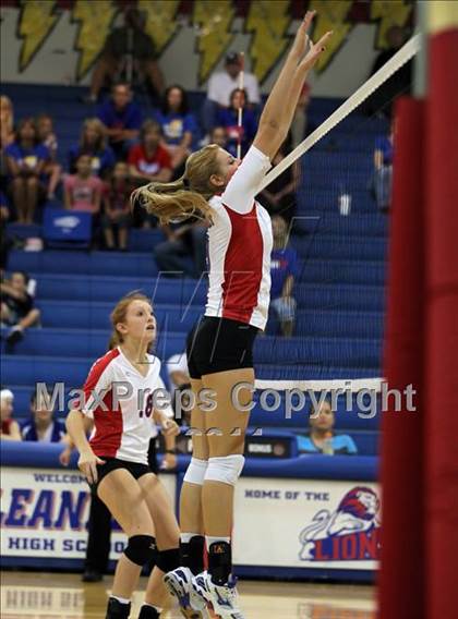 Thumbnail 1 in Pflugerville @ Leander photogallery.