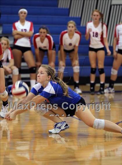 Thumbnail 1 in Pflugerville @ Leander photogallery.