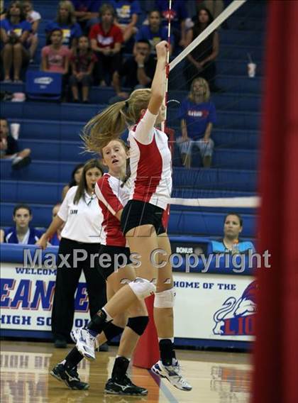 Thumbnail 2 in Pflugerville @ Leander photogallery.