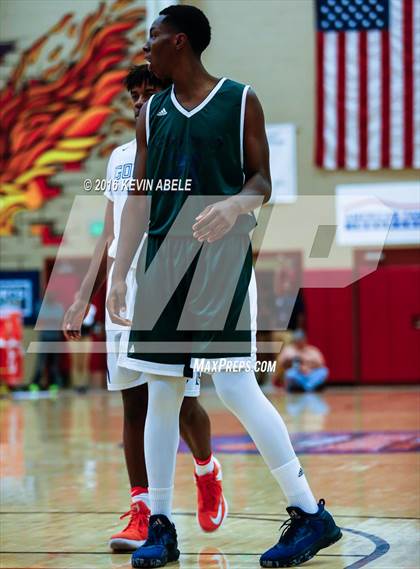 Thumbnail 1 in Bishop Gorman vs Chino Hills (Hoophall West Invitational) photogallery.
