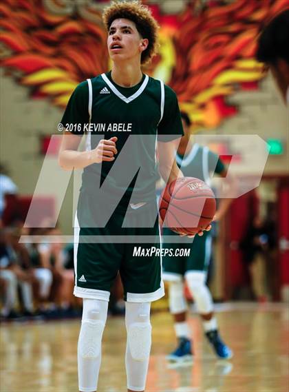 Thumbnail 1 in Bishop Gorman vs Chino Hills (Hoophall West Invitational) photogallery.