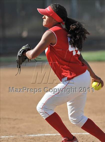 Thumbnail 2 in Cajon vs. Garden Grove (Michelle Carew Classic) photogallery.