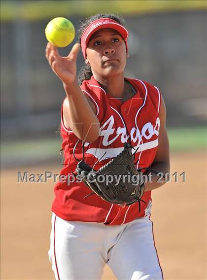 Thumbnail 2 in Cajon vs. Garden Grove (Michelle Carew Classic) photogallery.
