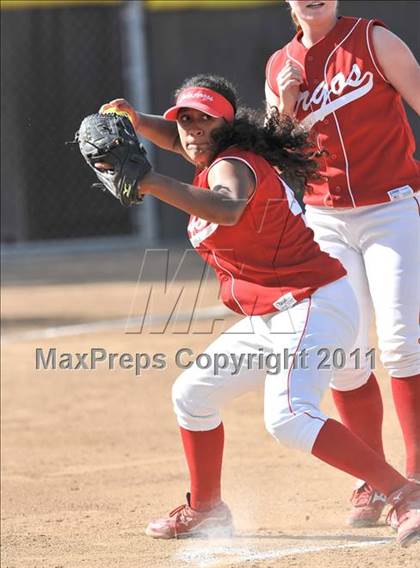Thumbnail 2 in Cajon vs. Garden Grove (Michelle Carew Classic) photogallery.