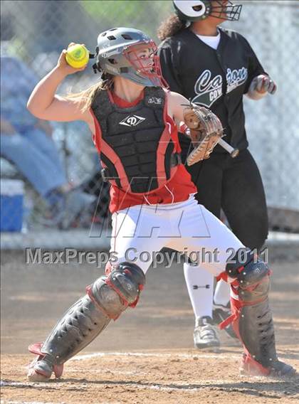 Thumbnail 2 in Cajon vs. Garden Grove (Michelle Carew Classic) photogallery.
