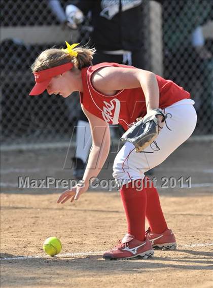 Thumbnail 3 in Cajon vs. Garden Grove (Michelle Carew Classic) photogallery.