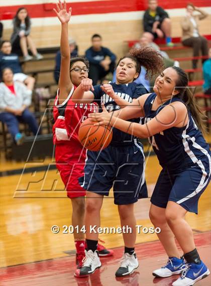 Thumbnail 1 in Providence Catholic @ Fox Tech photogallery.