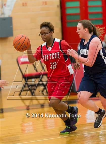 Thumbnail 2 in Providence Catholic @ Fox Tech photogallery.