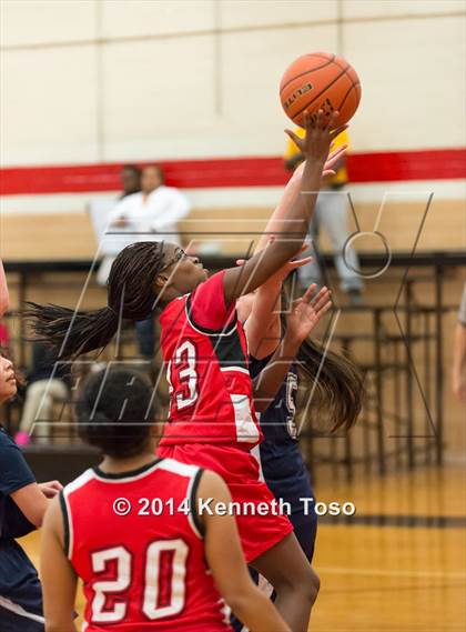 Thumbnail 2 in Providence Catholic @ Fox Tech photogallery.