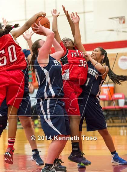Thumbnail 1 in Providence Catholic @ Fox Tech photogallery.