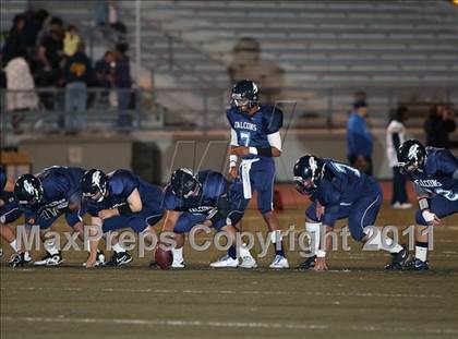 Thumbnail 2 in Muir vs. Crescenta Valley photogallery.