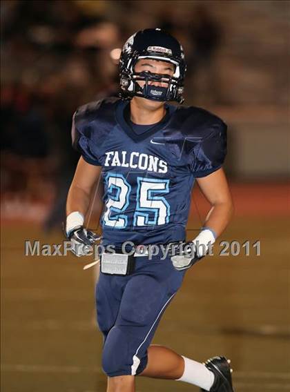 Thumbnail 3 in Muir vs. Crescenta Valley photogallery.