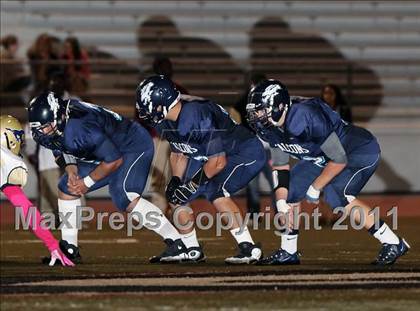 Thumbnail 2 in Muir vs. Crescenta Valley photogallery.