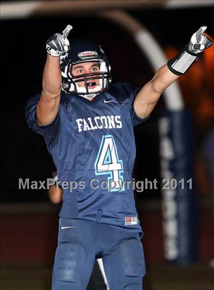 Thumbnail 2 in Muir vs. Crescenta Valley photogallery.