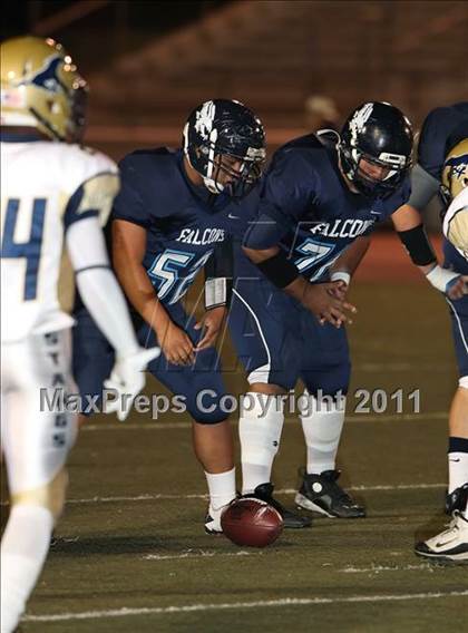 Thumbnail 1 in Muir vs. Crescenta Valley photogallery.