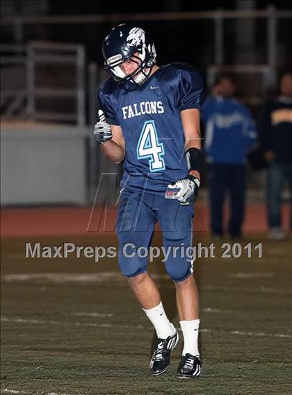 Thumbnail 1 in Muir vs. Crescenta Valley photogallery.