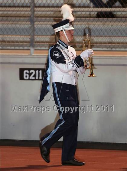 Thumbnail 2 in Muir vs. Crescenta Valley photogallery.