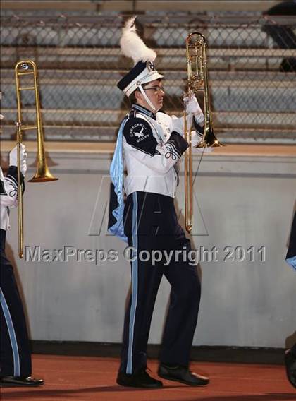 Thumbnail 1 in Muir vs. Crescenta Valley photogallery.