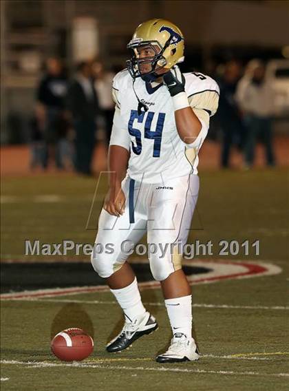 Thumbnail 3 in Muir vs. Crescenta Valley photogallery.