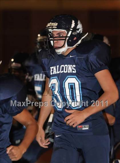 Thumbnail 1 in Muir vs. Crescenta Valley photogallery.